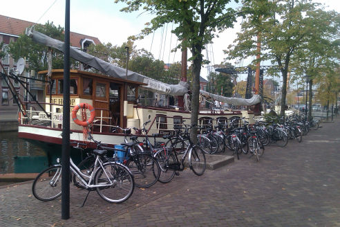 Liegeplatz Klipper De Hoop Sneek bei Fahrradreisen